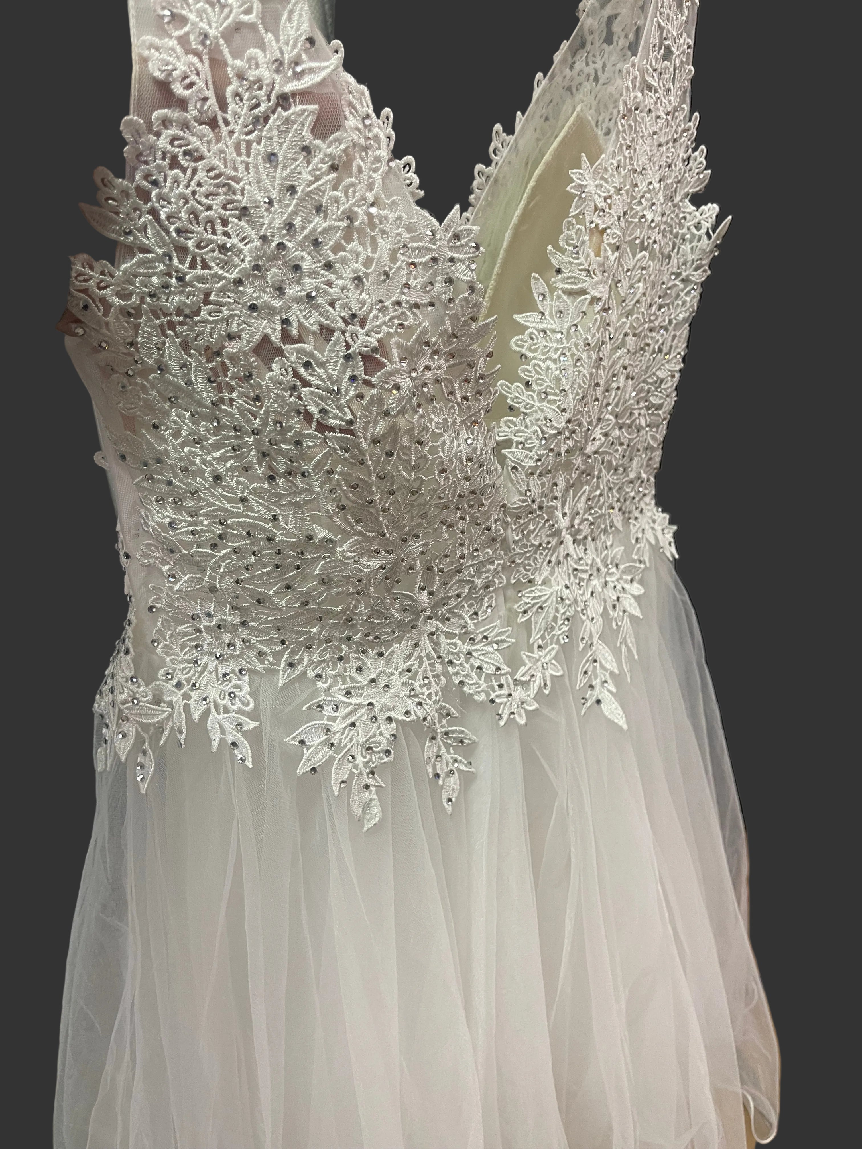 Abito corto bianco in Abito in Tulle Corto con Pizzo e Strass – Vestito Elegante da Cerimonia e Festa