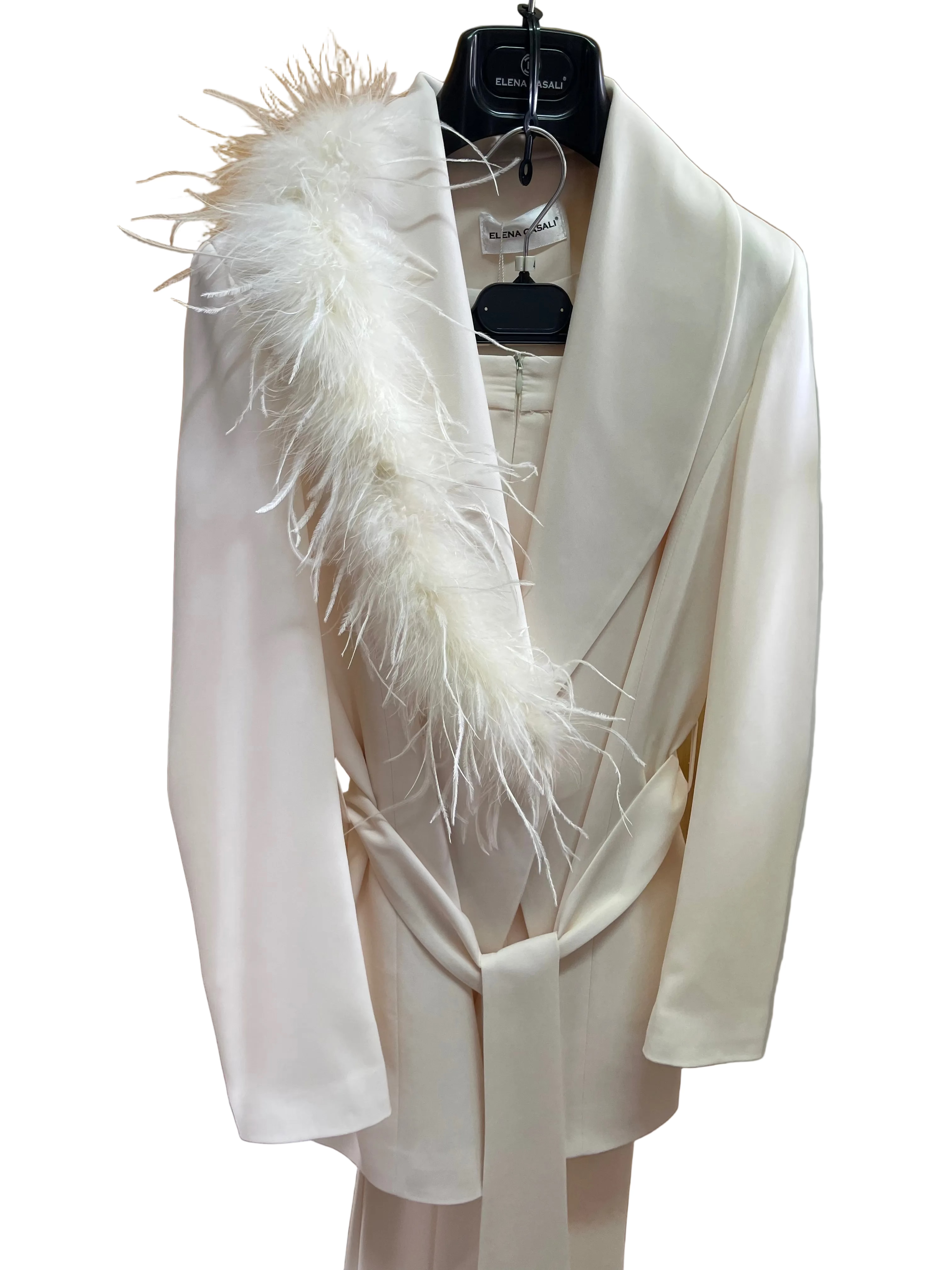 Tailleur con Piume Elegante – Completo Donna Glamour e Raffinato